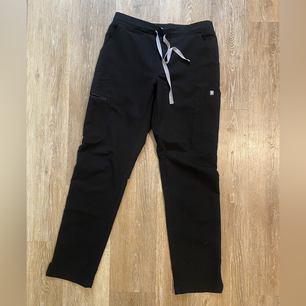 FIGS Black yola XSP